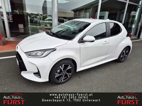 Used TOYOTA YARIS Hybrid 2024 Ad 