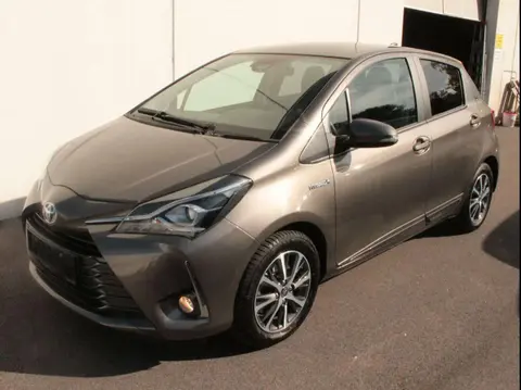 Used TOYOTA YARIS Hybrid 2020 Ad 