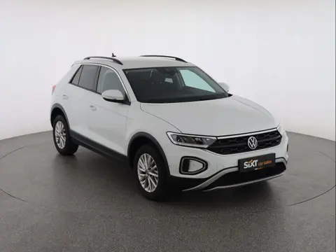 Used VOLKSWAGEN T-ROC Petrol 2022 Ad 