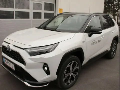 Used TOYOTA RAV4 Hybrid 2023 Ad 