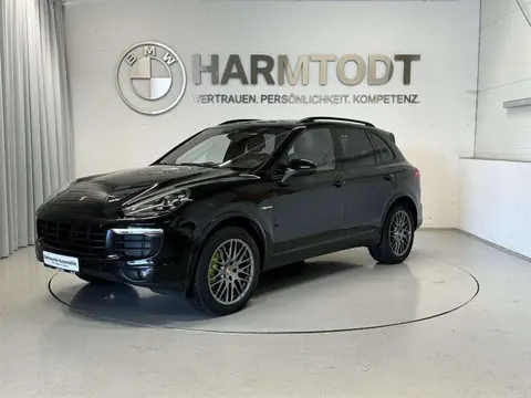 Used PORSCHE CAYENNE Hybrid 2017 Ad 