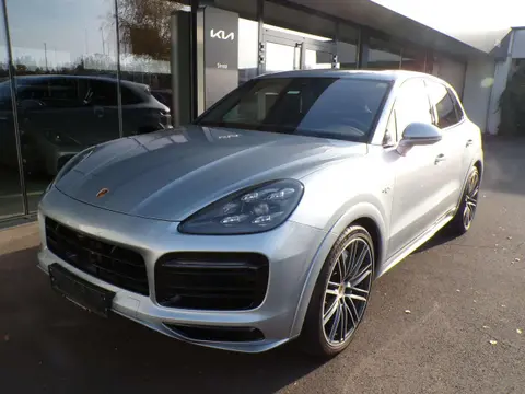 Used PORSCHE CAYENNE Hybrid 2019 Ad 