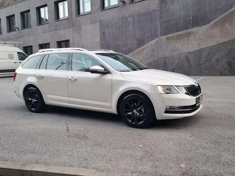 Used SKODA OCTAVIA Diesel 2017 Ad 