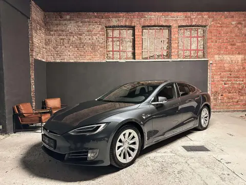 Used TESLA MODEL S Electric 2019 Ad 