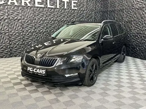 Used SKODA OCTAVIA Petrol 2018 Ad 