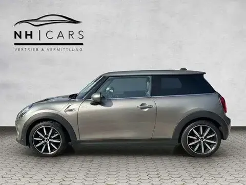 Used MINI ONE Petrol 2019 Ad 