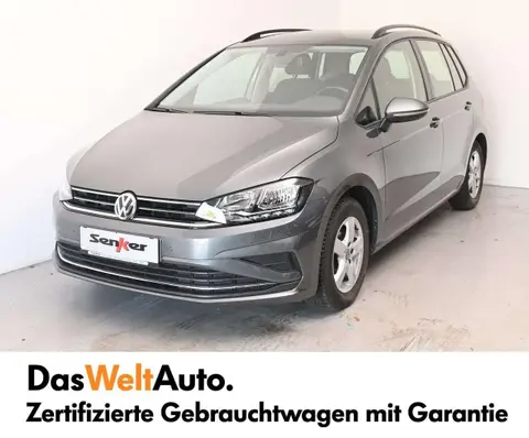 Used VOLKSWAGEN GOLF Petrol 2019 Ad 