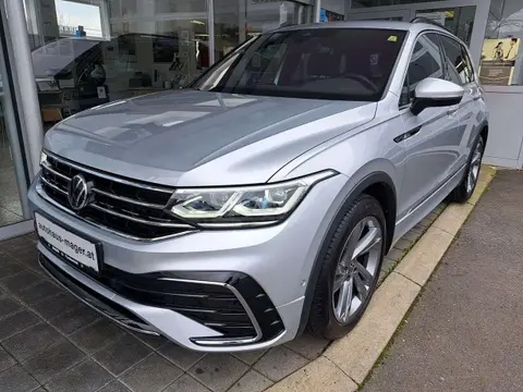 Used VOLKSWAGEN TIGUAN Petrol 2020 Ad 