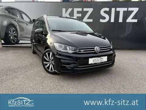 Used VOLKSWAGEN TOURAN Diesel 2019 Ad 