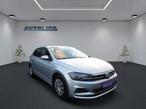 Used VOLKSWAGEN POLO  2019 Ad 