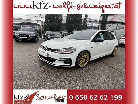 Used VOLKSWAGEN GOLF Petrol 2017 Ad 