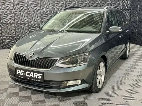 Used SKODA FABIA Petrol 2017 Ad 