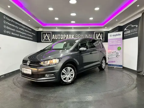 Used VOLKSWAGEN TOURAN Diesel 2017 Ad 