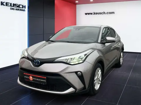 Used TOYOTA C-HR Hybrid 2021 Ad 