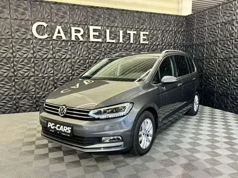 Used VOLKSWAGEN TOURAN Petrol 2015 Ad 