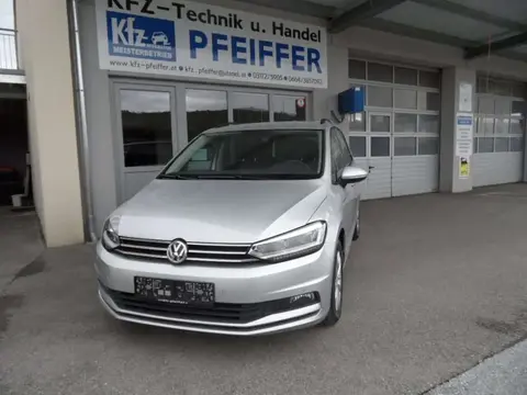 Used VOLKSWAGEN TOURAN Diesel 2018 Ad 