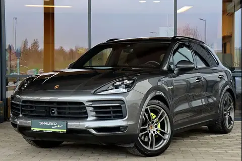 Used PORSCHE CAYENNE Hybrid 2020 Ad 