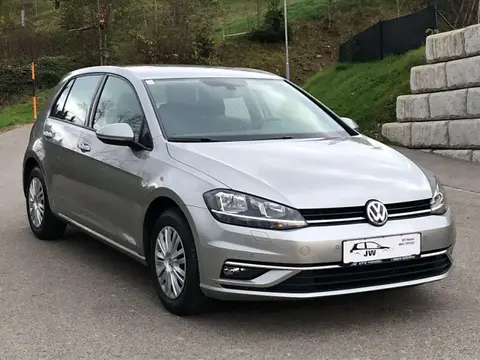 Used VOLKSWAGEN GOLF Petrol 2017 Ad 