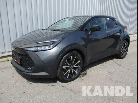 Used TOYOTA C-HR Hybrid 2023 Ad 