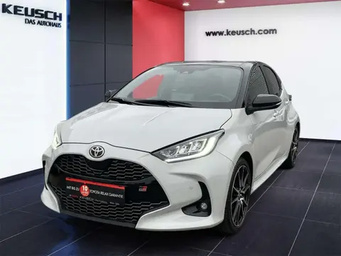 Used TOYOTA YARIS Hybrid 2022 Ad 