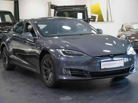 Used TESLA MODEL S Electric 2019 Ad 