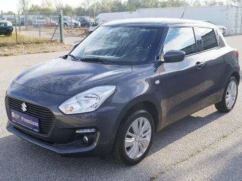 Used SUZUKI SWIFT Petrol 2017 Ad 