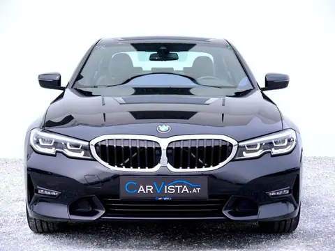 Used BMW SERIE 3 Petrol 2019 Ad 