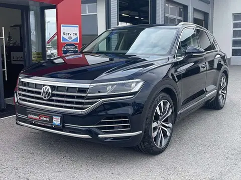 Used VOLKSWAGEN TOUAREG Diesel 2018 Ad 