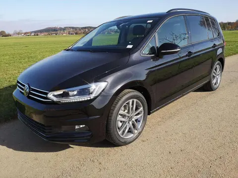 Used VOLKSWAGEN TOURAN Petrol 2024 Ad 