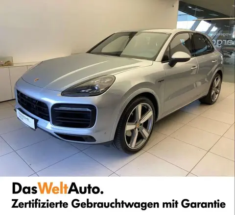 Used PORSCHE CAYENNE Hybrid 2021 Ad 