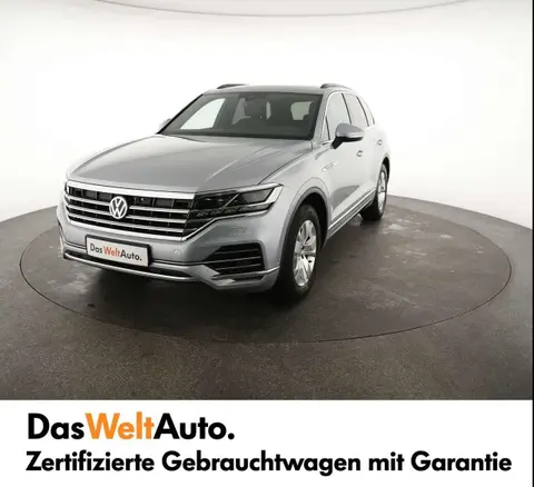 Used VOLKSWAGEN TOUAREG Diesel 2018 Ad 