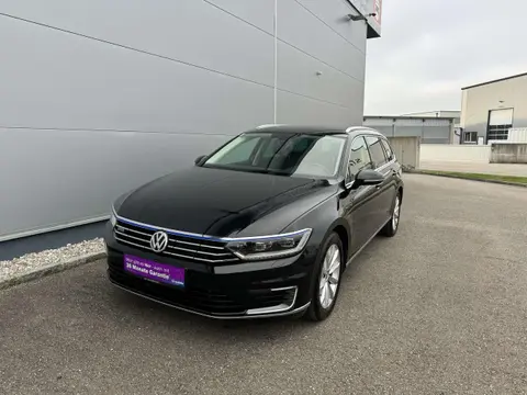 Used VOLKSWAGEN PASSAT Hybrid 2018 Ad 