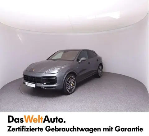 Used PORSCHE CAYENNE Hybrid 2020 Ad 