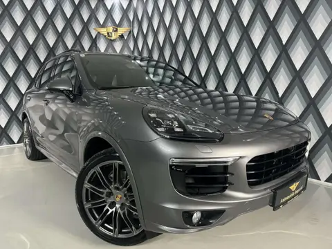 Used PORSCHE CAYENNE Hybrid 2016 Ad 