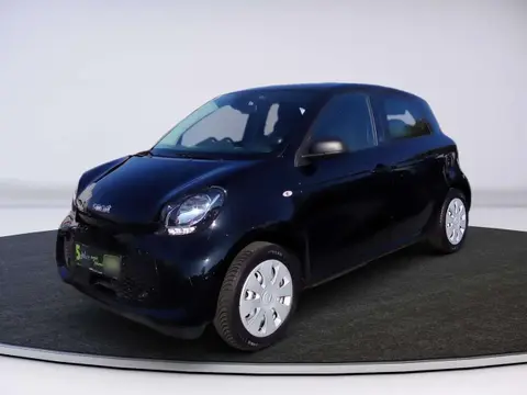 Used SMART FORFOUR Electric 2021 Ad 