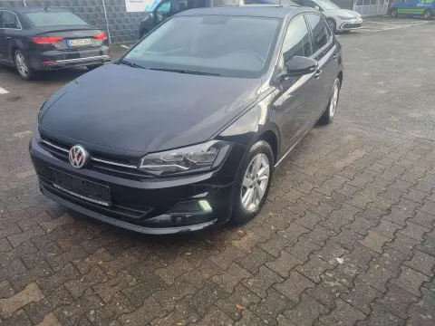 Used VOLKSWAGEN POLO Petrol 2018 Ad 