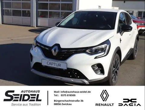 Used RENAULT CAPTUR Petrol 2022 Ad 