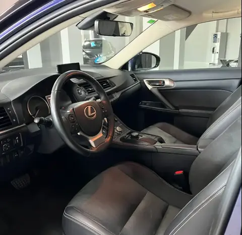 Annonce LEXUS CT Hybride 2019 d'occasion 