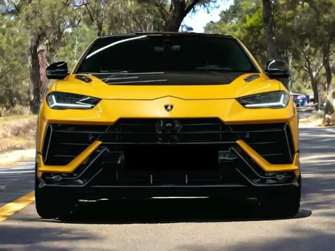 Used LAMBORGHINI URUS Petrol 2022 Ad 