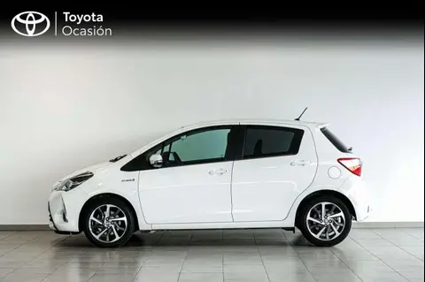 Used TOYOTA YARIS Hybrid 2019 Ad 