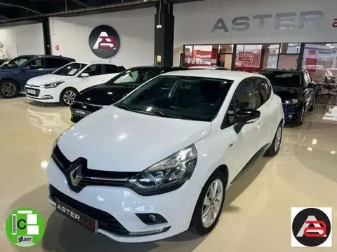 Used RENAULT CLIO Diesel 2017 Ad 