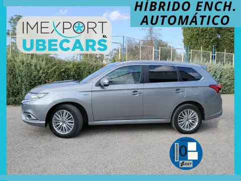 Used MITSUBISHI OUTLANDER Hybrid 2019 Ad 