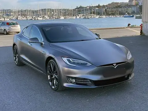 Used TESLA MODEL S Electric 2018 Ad 