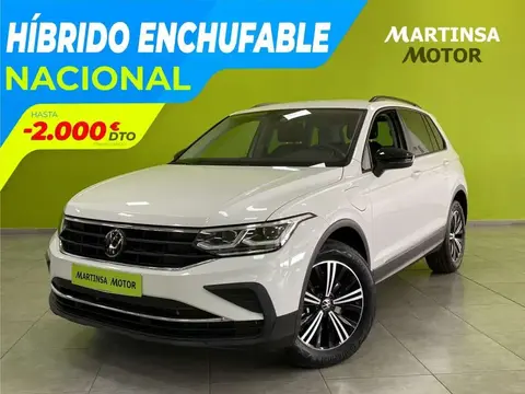 Used VOLKSWAGEN TIGUAN Hybrid 2023 Ad 