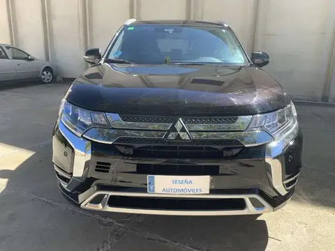 Used MITSUBISHI OUTLANDER Hybrid 2019 Ad 