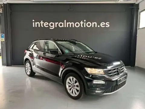 Used VOLKSWAGEN T-ROC Petrol 2021 Ad 