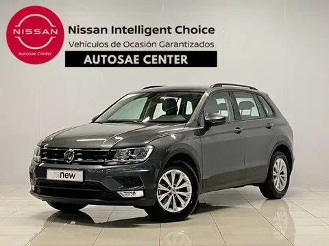 Used VOLKSWAGEN TIGUAN Petrol 2017 Ad 