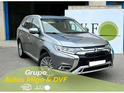 Used MITSUBISHI OUTLANDER Hybrid 2019 Ad 