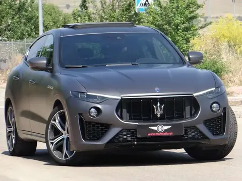 Annonce MASERATI LEVANTE Essence 2019 d'occasion 