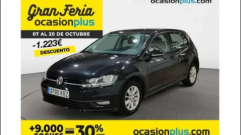 Used VOLKSWAGEN GOLF Petrol 2018 Ad 